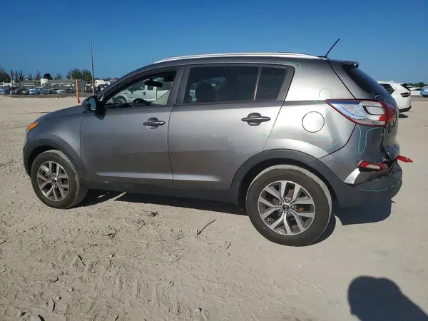 KNDPB3AC1G7807986 2016 KIA SPORTAGE - Image 2