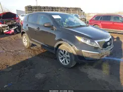 KNDPB3AC1G7808202 2016 KIA SPORTAGE