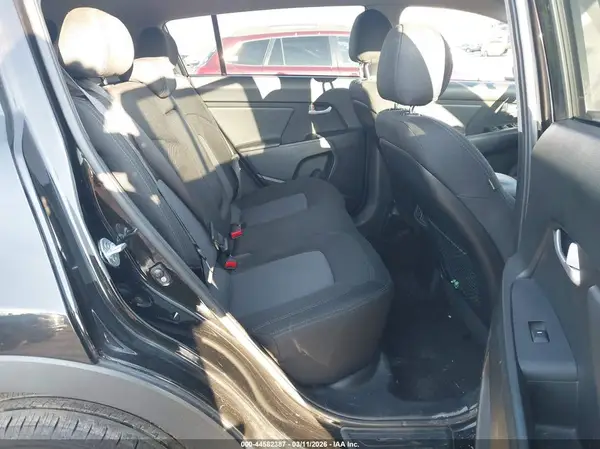 KNDPB3AC1G7808202 2016 KIA SPORTAGE - Image 8