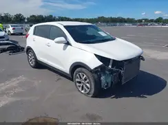 KNDPB3AC1G7810189 2016 KIA SPORTAGE
