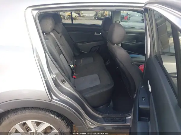 KNDPB3AC1G7820835 2016 KIA SPORTAGE - Image 8
