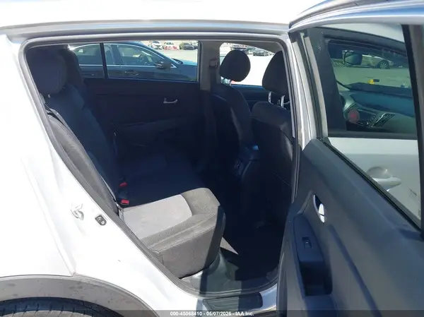 KNDPB3AC1G7837523 2016 KIA SPORTAGE - Image 8