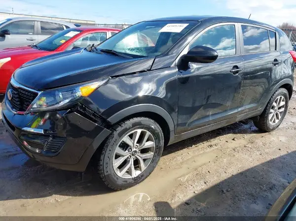 KNDPB3AC1G7849607 2016 KIA SPORTAGE - Image 2