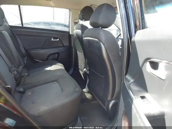KNDPB3AC1G7849607 2016 KIA SPORTAGE - Image 8