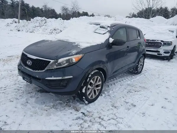 KNDPB3AC1G7854015 2016 KIA SPORTAGE - Image 2