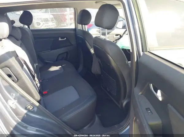 KNDPB3AC1G7859053 2016 KIA SPORTAGE - Image 8