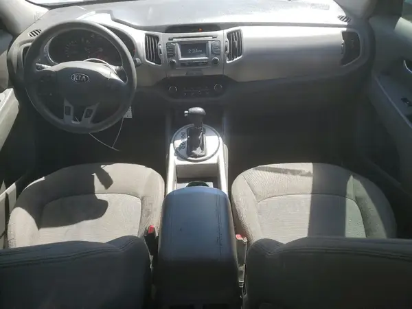 KNDPB3AC1G7868819 2016 KIA SPORTAGE - Image 8