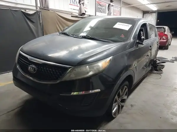KNDPB3AC1G7873132 2016 KIA SPORTAGE - Image 2