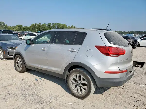 KNDPB3AC1G7880694 2016 KIA SPORTAGE - Image 2