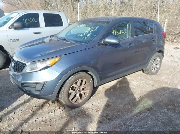KNDPB3AC2G7796366 2016 KIA SPORTAGE - Image 2