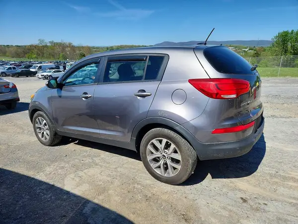 KNDPB3AC2G7797095 2016 KIA SPORTAGE - Image 2