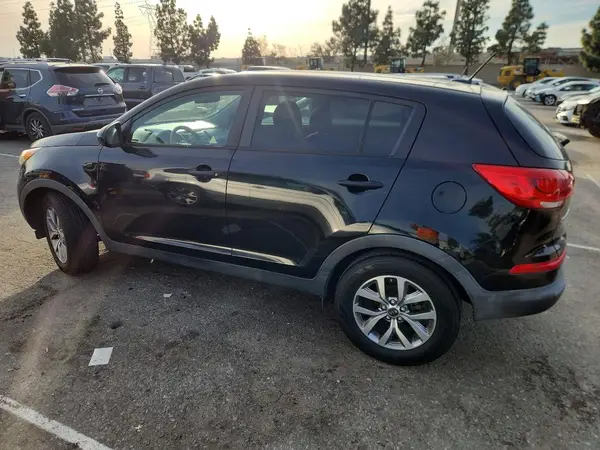 KNDPB3AC2G7808211 2016 KIA SPORTAGE - Image 2