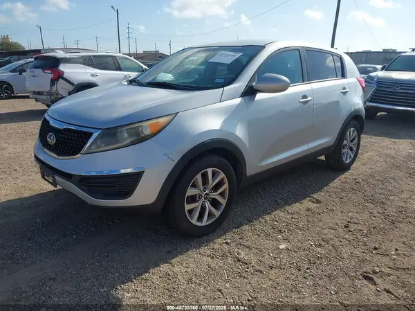 KNDPB3AC2G7808905 2016 KIA SPORTAGE - Image 2