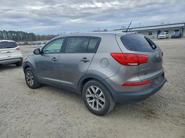 KNDPB3AC2G7813747 2016 KIA SPORTAGE - Image 2