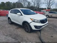 KNDPB3AC2G7823758 2016 KIA SPORTAGE
