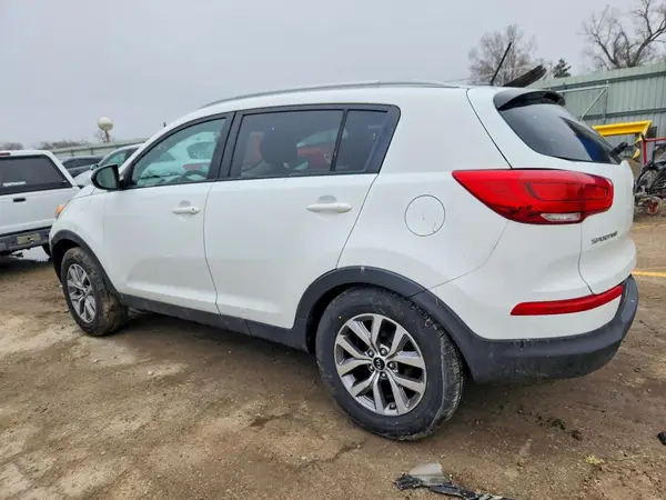 KNDPB3AC2G7830239 2016 KIA SPORTAGE - Image 2