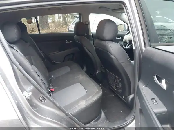 KNDPB3AC2G7852399 2016 KIA SPORTAGE - Image 8