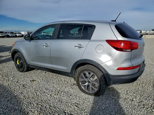 KNDPB3AC2G7854539 2016 KIA SPORTAGE - Image 2