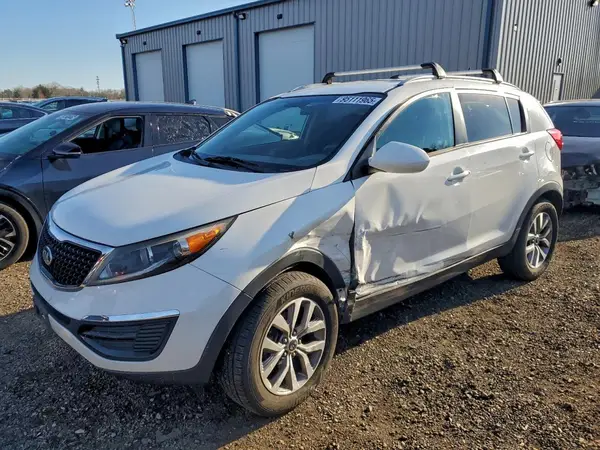 KNDPB3AC2G7855061 2016 KIA SPORTAGE - Image 1