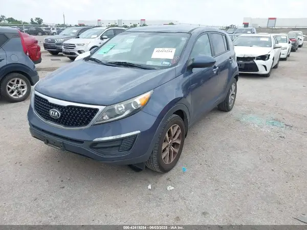 KNDPB3AC2G7858445 2016 KIA SPORTAGE - Image 2