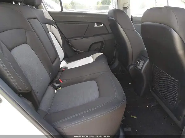 KNDPB3AC2G7860115 2016 KIA SPORTAGE - Image 8