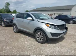 KNDPB3AC2G7861359 2016 KIA SPORTAGE