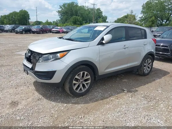 KNDPB3AC2G7861359 2016 KIA SPORTAGE - Image 2