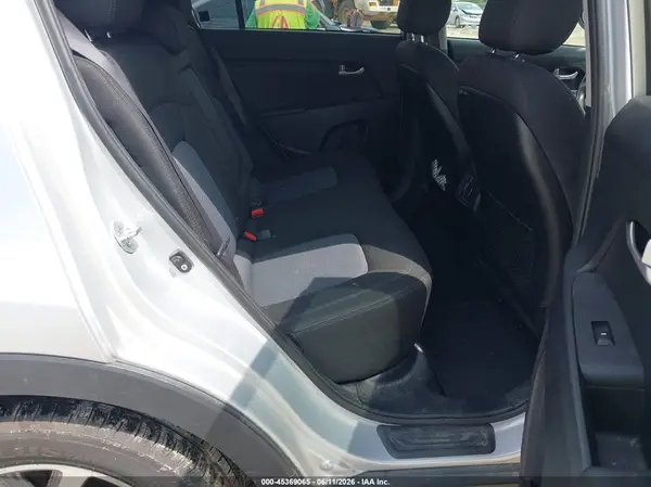 KNDPB3AC2G7861359 2016 KIA SPORTAGE - Image 8