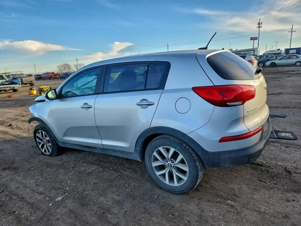 KNDPB3AC2G7863483 2016 KIA SPORTAGE - Image 2