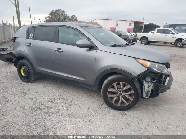 KNDPB3AC2G7864679 2016 KIA SPORTAGE - Image 1