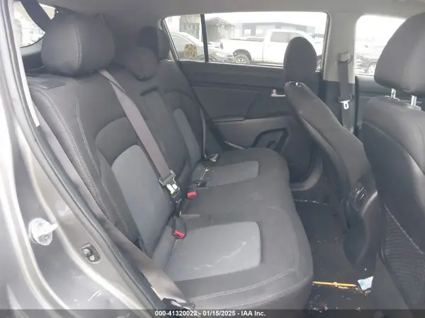 KNDPB3AC2G7864679 2016 KIA SPORTAGE - Image 8