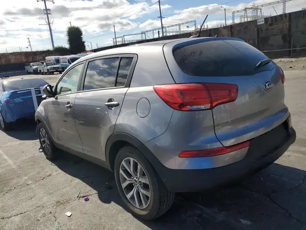 KNDPB3AC2G7879683 2016 KIA SPORTAGE - Image 2