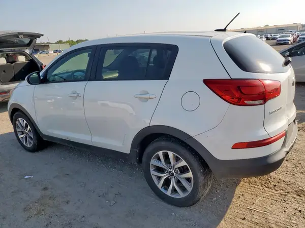 KNDPB3AC3G7810517 2016 KIA SPORTAGE - Image 2