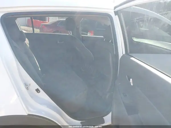 KNDPB3AC3G7811604 2016 KIA SPORTAGE - Image 8