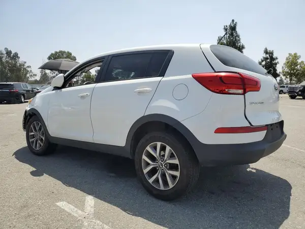 KNDPB3AC3G7811943 2016 KIA SPORTAGE - Image 2