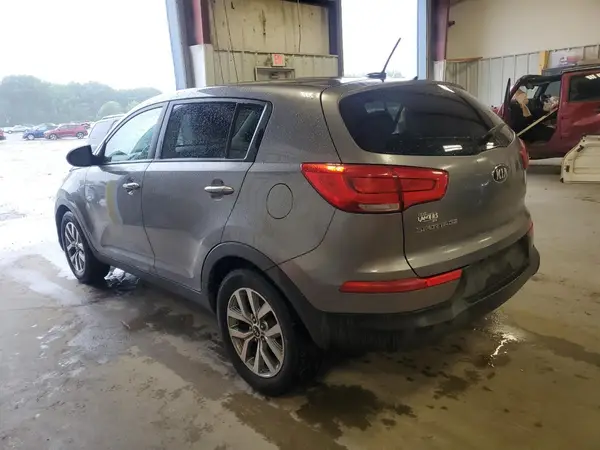 KNDPB3AC3G7819766 2016 KIA SPORTAGE - Image 2