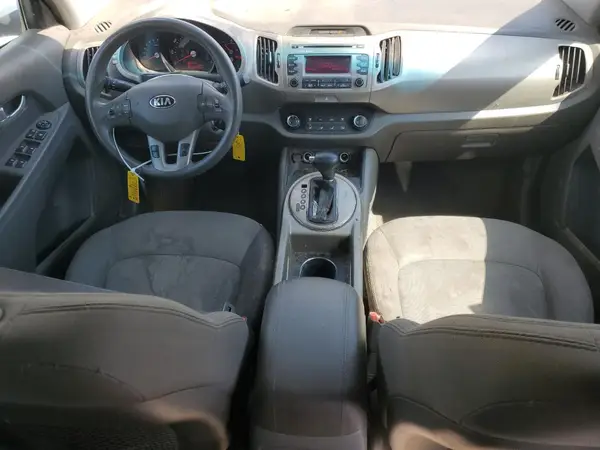 KNDPB3AC3G7823669 2016 KIA SPORTAGE - Image 8