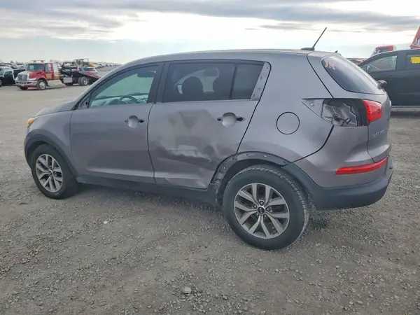 KNDPB3AC3G7832002 2016 KIA SPORTAGE - Image 2