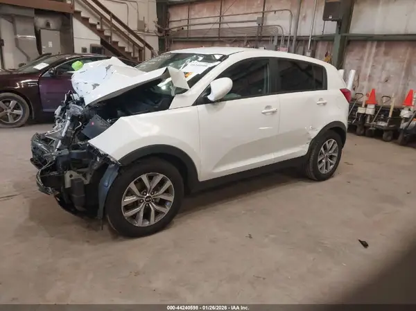 KNDPB3AC3G7833599 2016 KIA SPORTAGE - Image 2