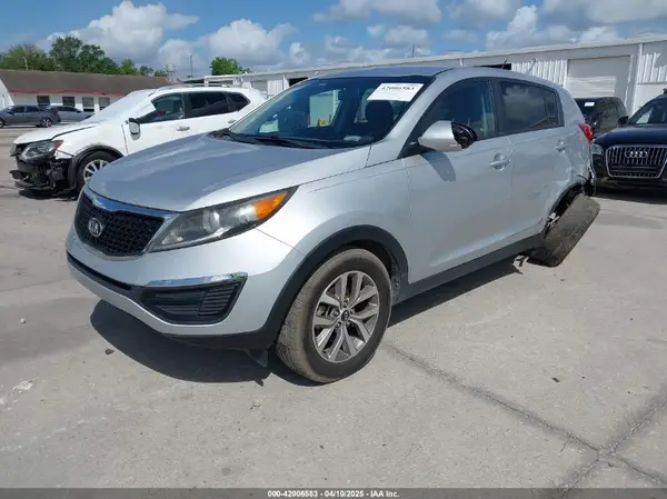 KNDPB3AC3G7858390 2016 KIA SPORTAGE - Image 2