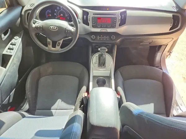 KNDPB3AC3G7864688 2016 KIA SPORTAGE - Image 8