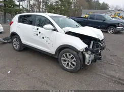 KNDPB3AC3G7868465 2016 KIA SPORTAGE