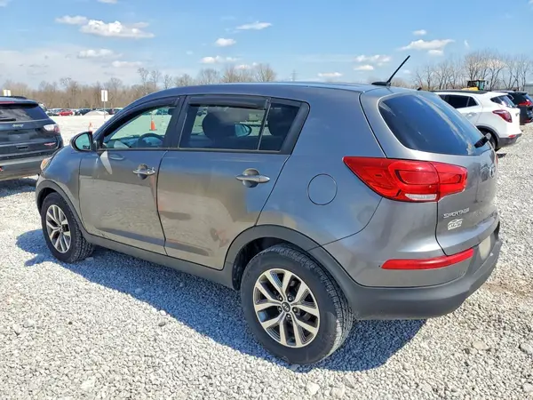 KNDPB3AC3G7879675 2016 KIA SPORTAGE - Image 2