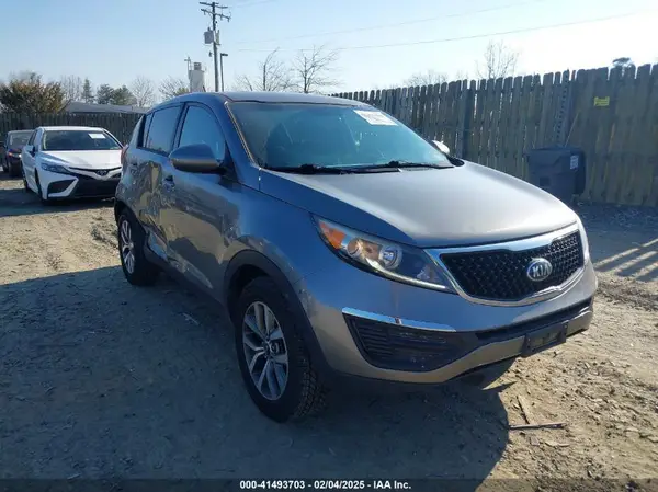 KNDPB3AC3G7880163 2016 KIA SPORTAGE - Image 1