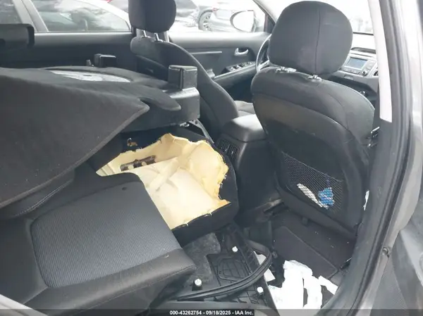 KNDPB3AC4G7795932 2016 KIA SPORTAGE - Image 8