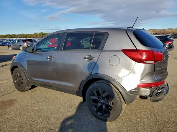 KNDPB3AC4G7796983 2016 KIA SPORTAGE - Image 2