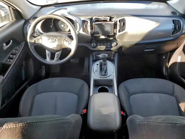 KNDPB3AC4G7796983 2016 KIA SPORTAGE - Image 8