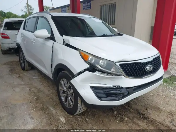 KNDPB3AC4G7802085 2016 KIA SPORTAGE - Image 1