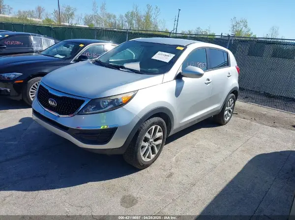 KNDPB3AC4G7812616 2016 KIA SPORTAGE - Image 2