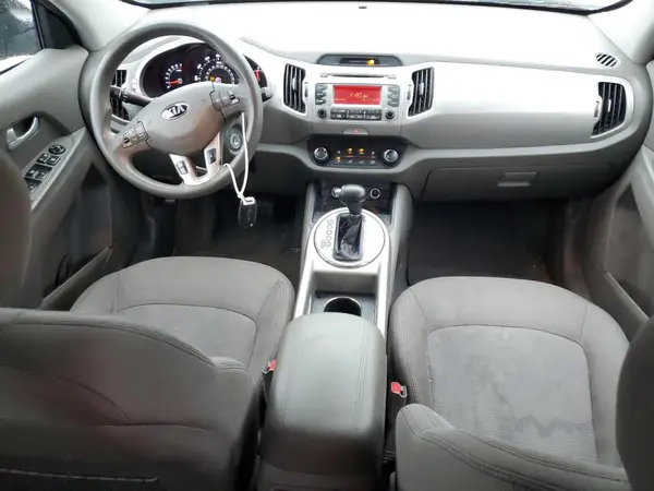 KNDPB3AC4G7818755 2016 KIA SPORTAGE - Image 8